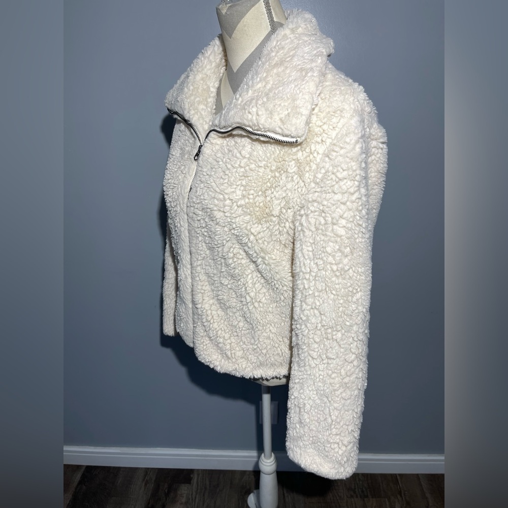 French Connection Cream Teddy Jacket - Picture 2 of 13